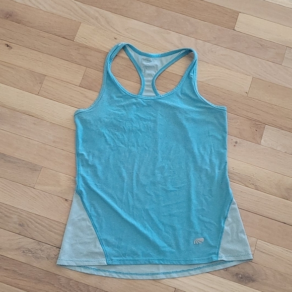 Cute women's tank top.  Size S - Picture 6 of 11